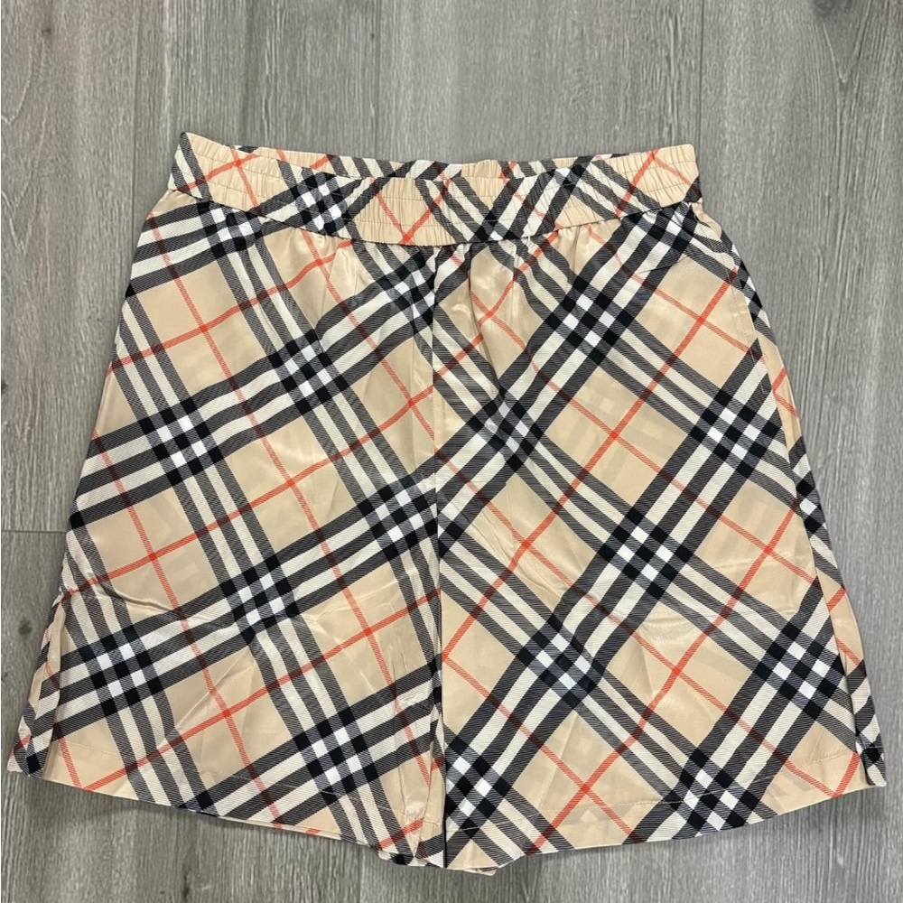 Burberry Vintage Silk Shorts Men’s Size Medium Excellent Condition